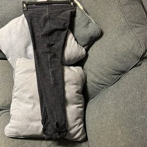 BEYOND YOGA Purple/Black Strappy Ballet Lattice Ankle Yoga Legging Sz S